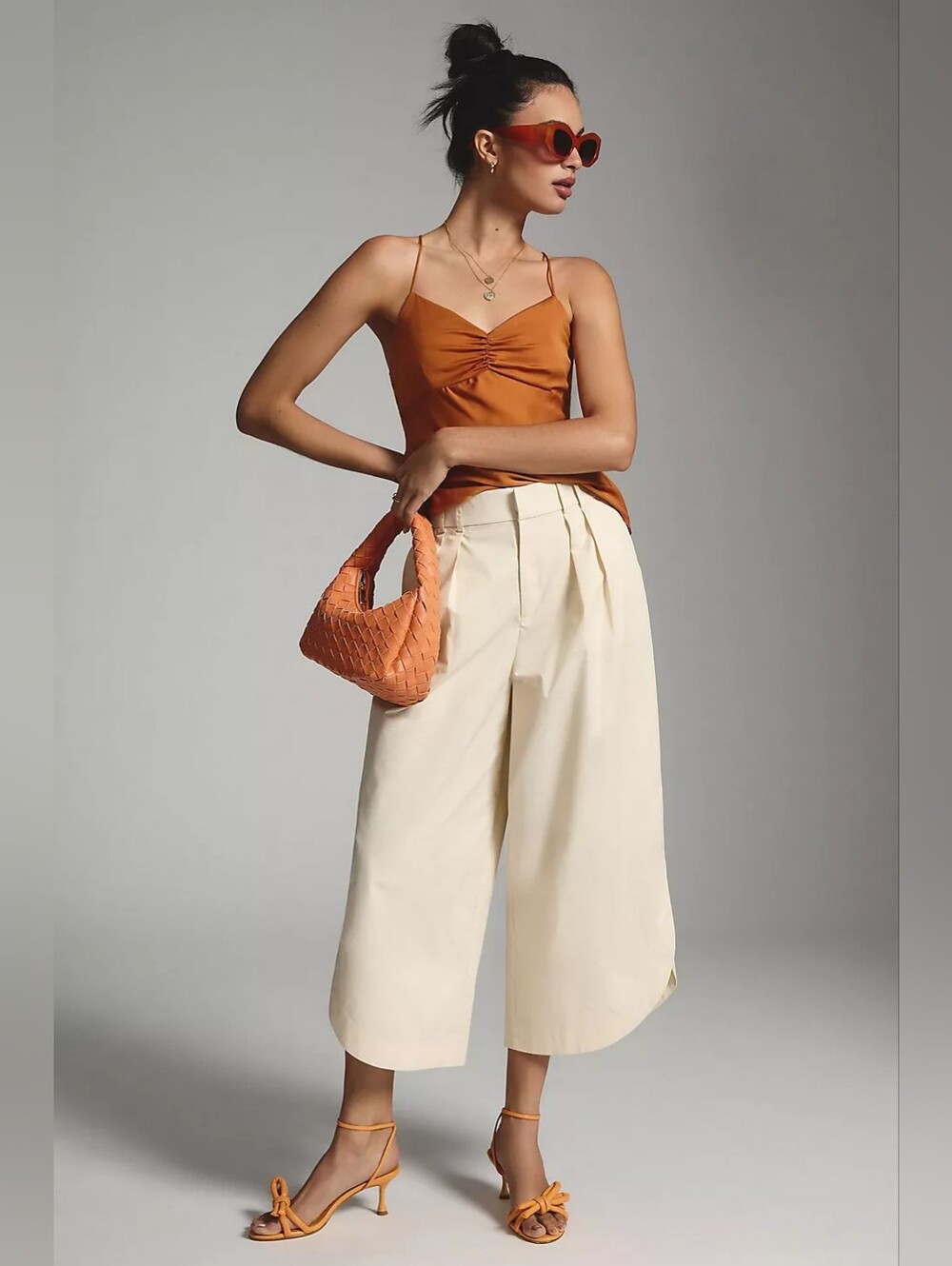 Price Firm 🍓 Anthropologie X Mare Mare Cropped Rounded Hem Pants